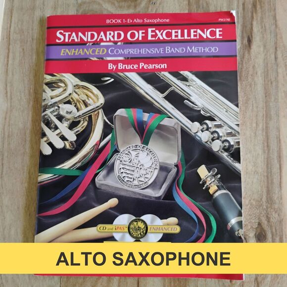 Standard of Excellence Enhanced Comprehensive Band Method Alto Saxophone Book 1 - Picture 1 of 7
